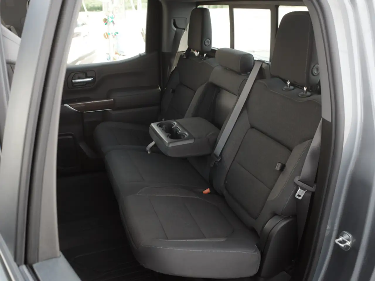 Chevrolet Silverado 1500 photo Chevrolet Silverado 1500