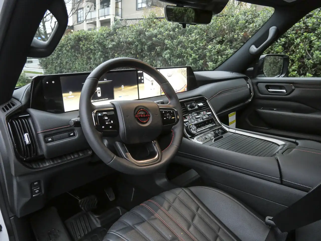 Nissan Armada снимка Nissan Armada