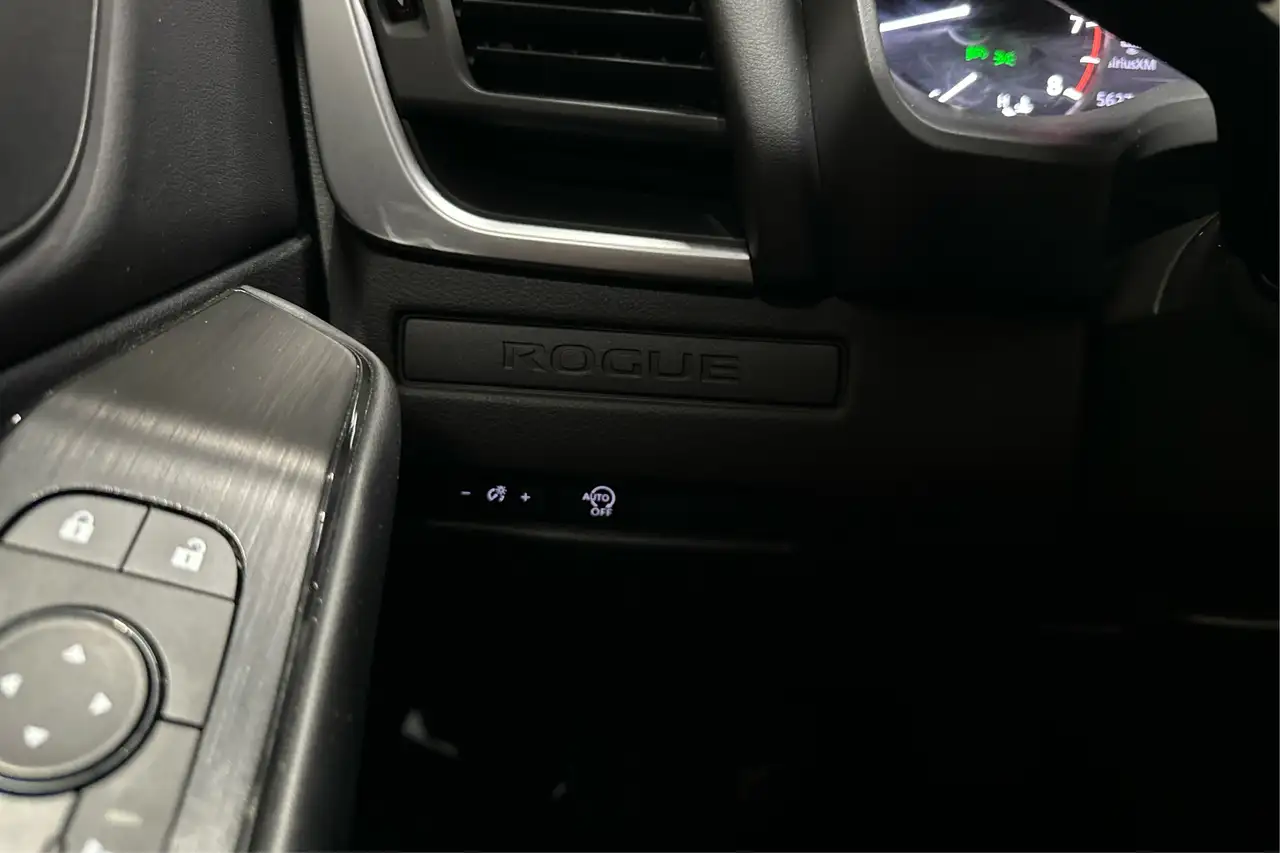 Nissan Rogue photo Nissan Rogue