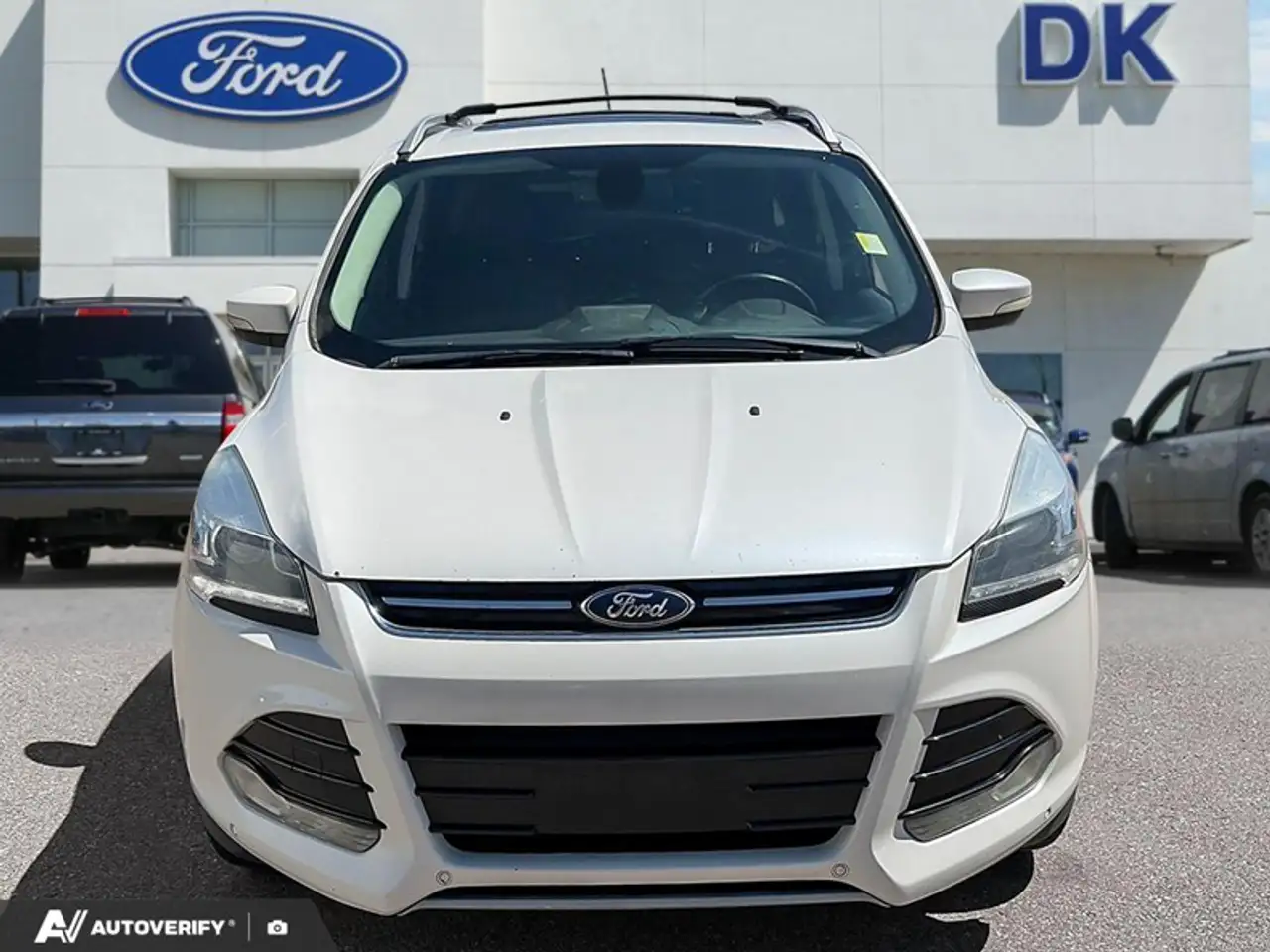 Ford Escape снимка Ford Escape