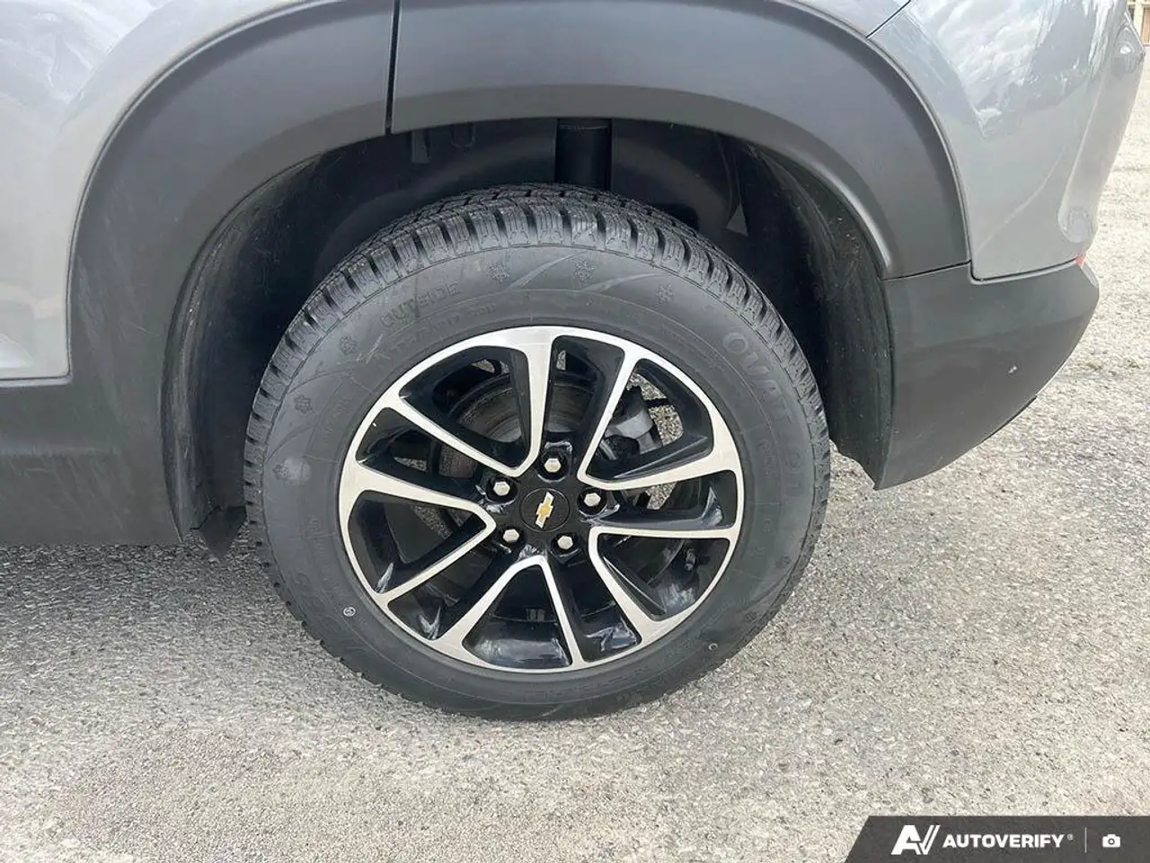 Chevrolet Trailblazer снимка Chevrolet Trailblazer