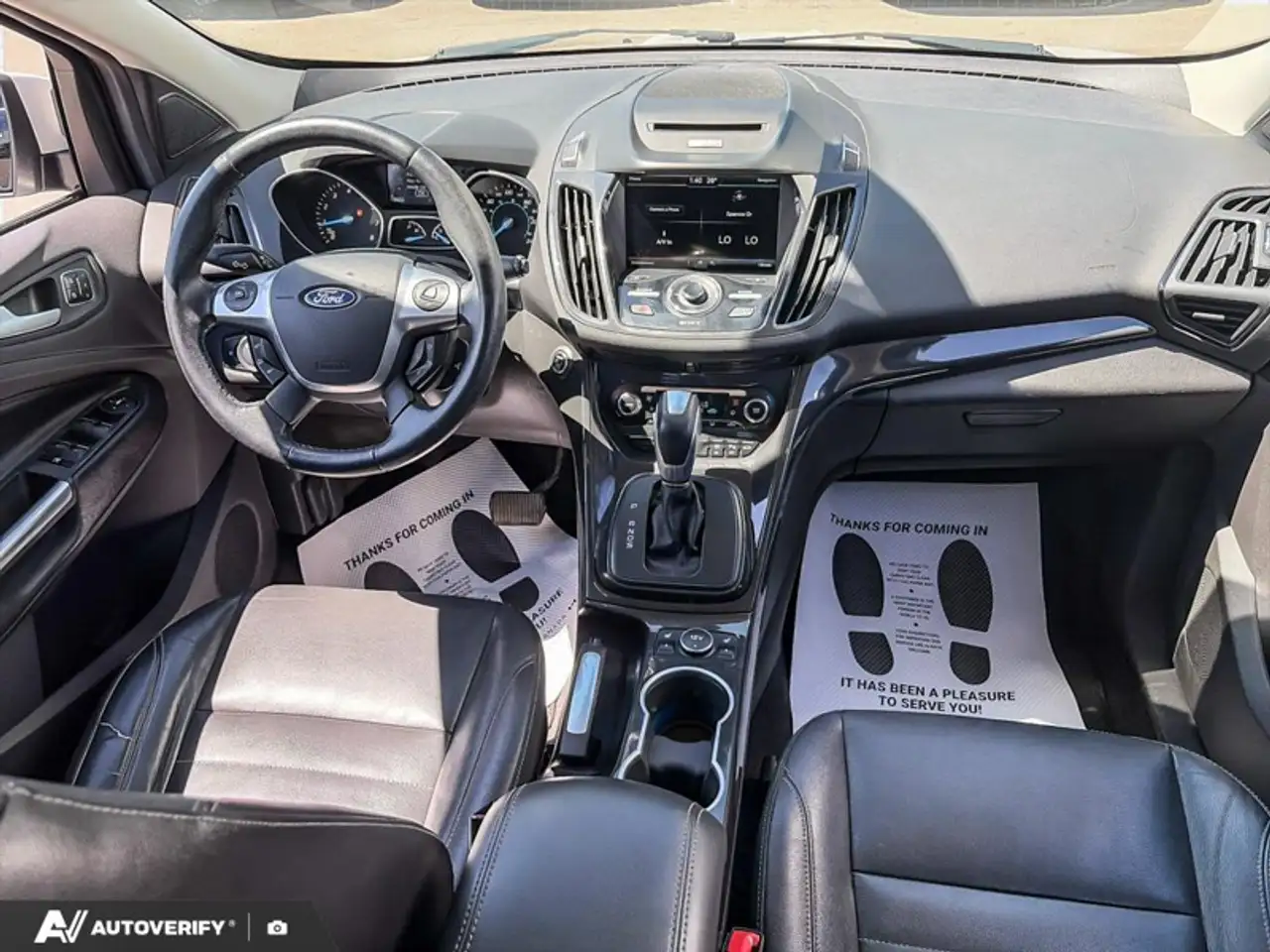 Ford Escape снимка Ford Escape