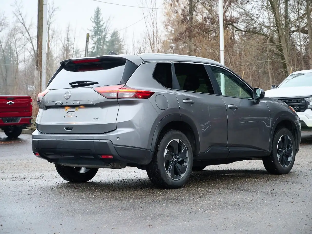 Nissan Rogue снимка Nissan Rogue