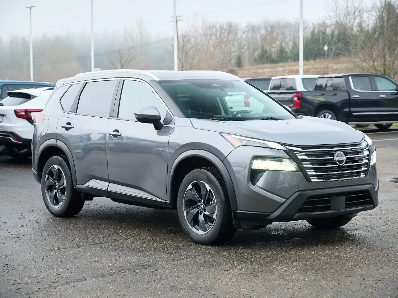 Nissan Rogue снимка Nissan Rogue
