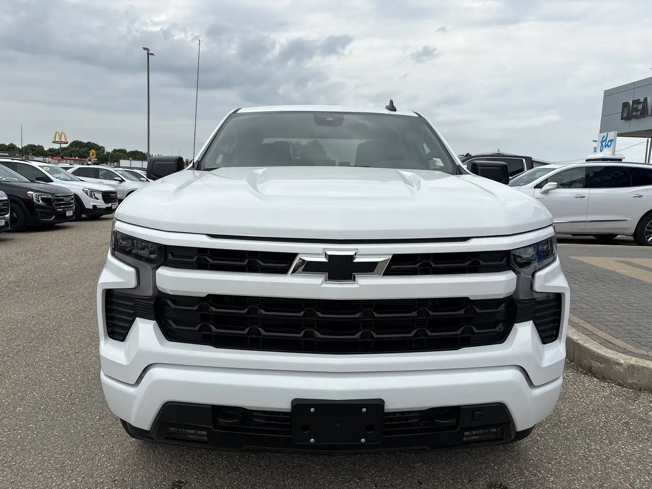 Chevrolet Silverado 1500 photo Chevrolet Silverado 1500