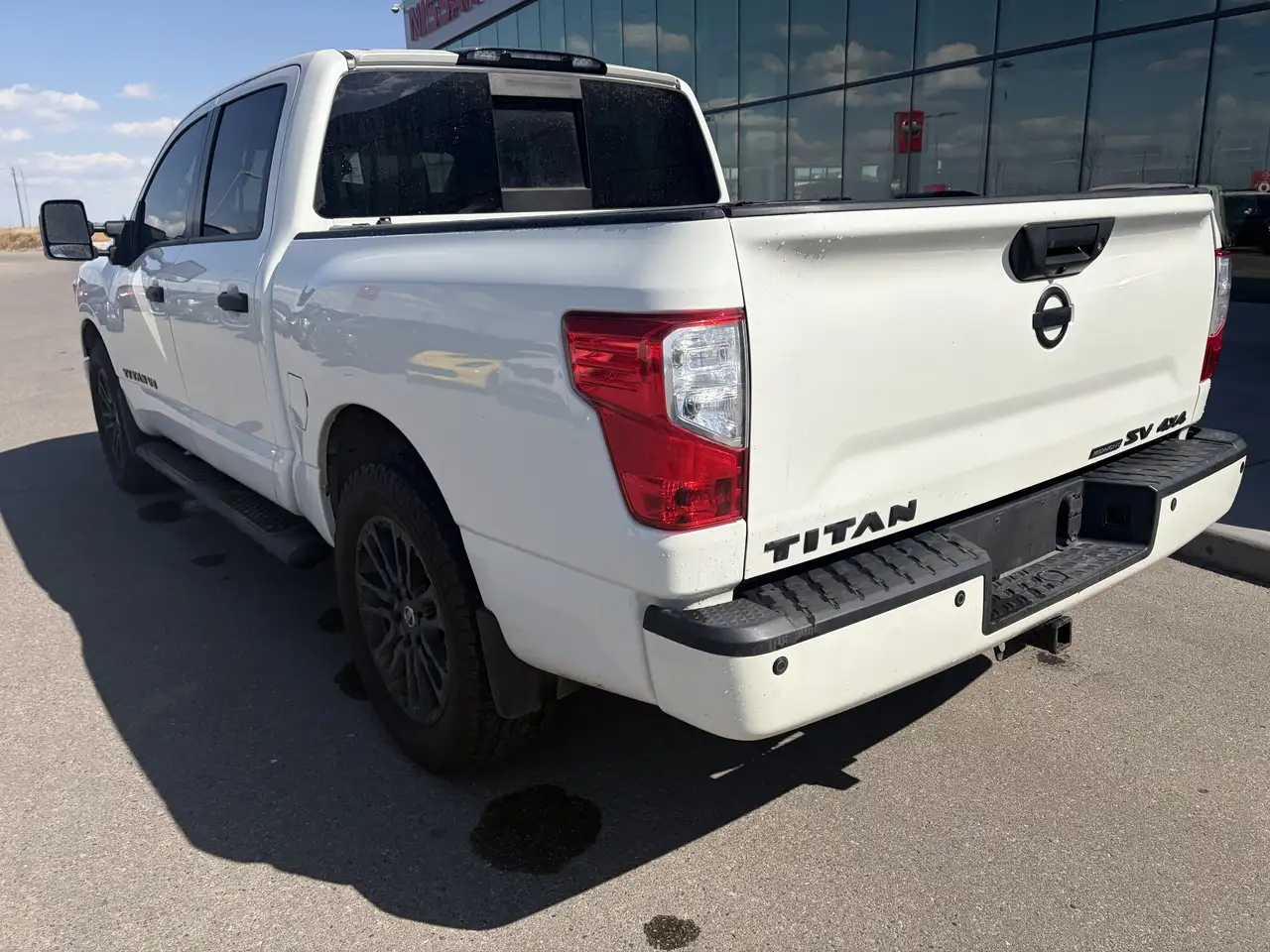 Nissan Titan снимка Nissan Titan