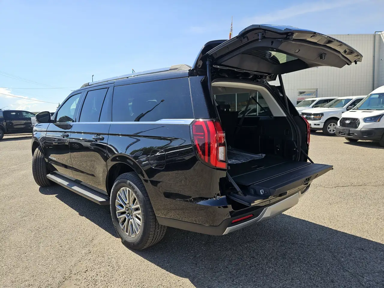 Ford Expedition photo Ford Expedition