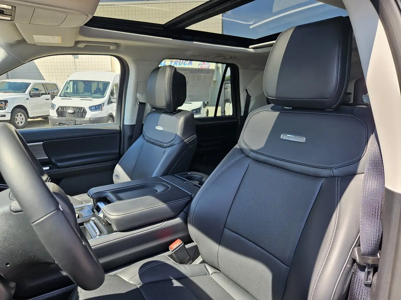 Ford Expedition photo Ford Expedition