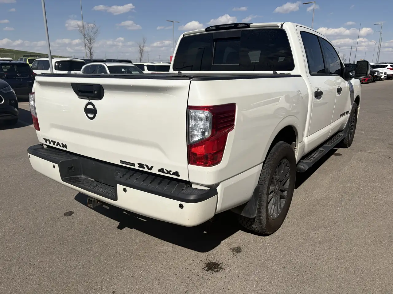 Nissan Titan снимка Nissan Titan