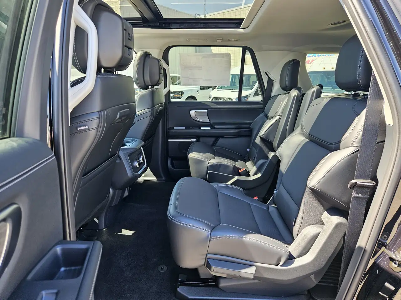 Ford Expedition photo Ford Expedition
