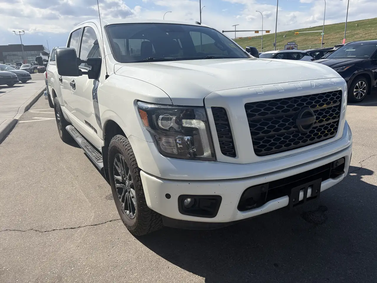 Nissan Titan снимка Nissan Titan