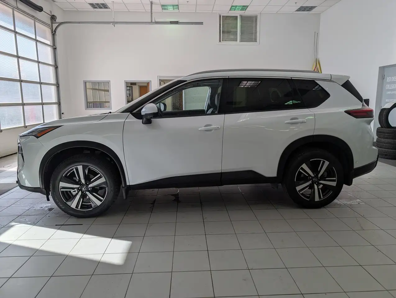 Nissan Rogue снимка Nissan Rogue