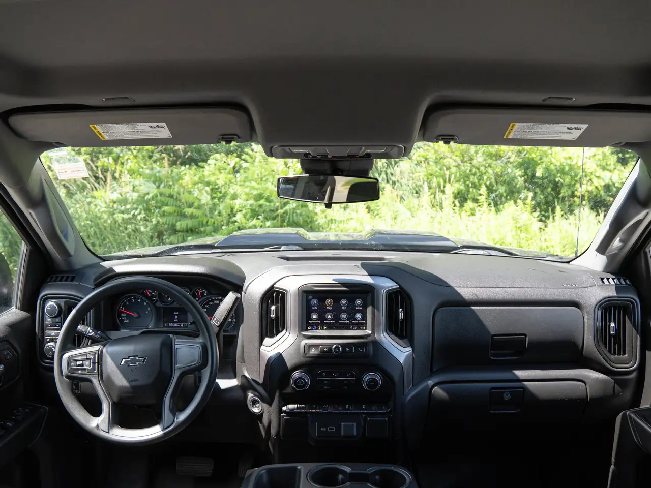 Chevrolet Silverado 1500 снимка Chevrolet Silverado 1500