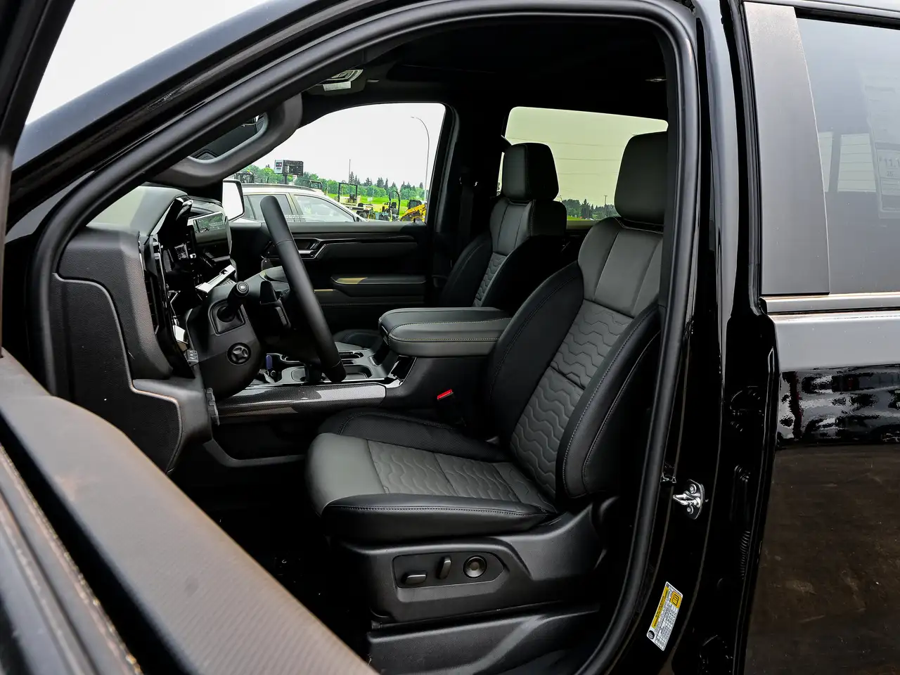 Chevrolet Silverado 1500 photo Chevrolet Silverado 1500