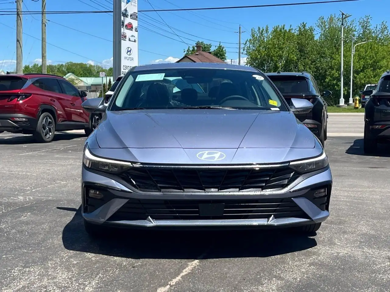 Hyundai ELANTRA снимка Hyundai ELANTRA