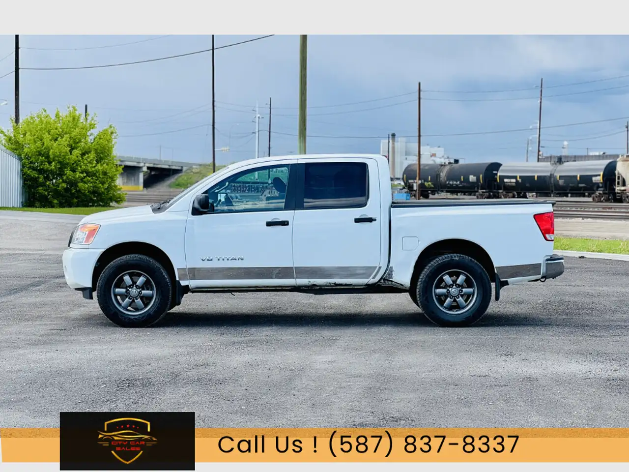 Nissan Titan снимка Nissan Titan