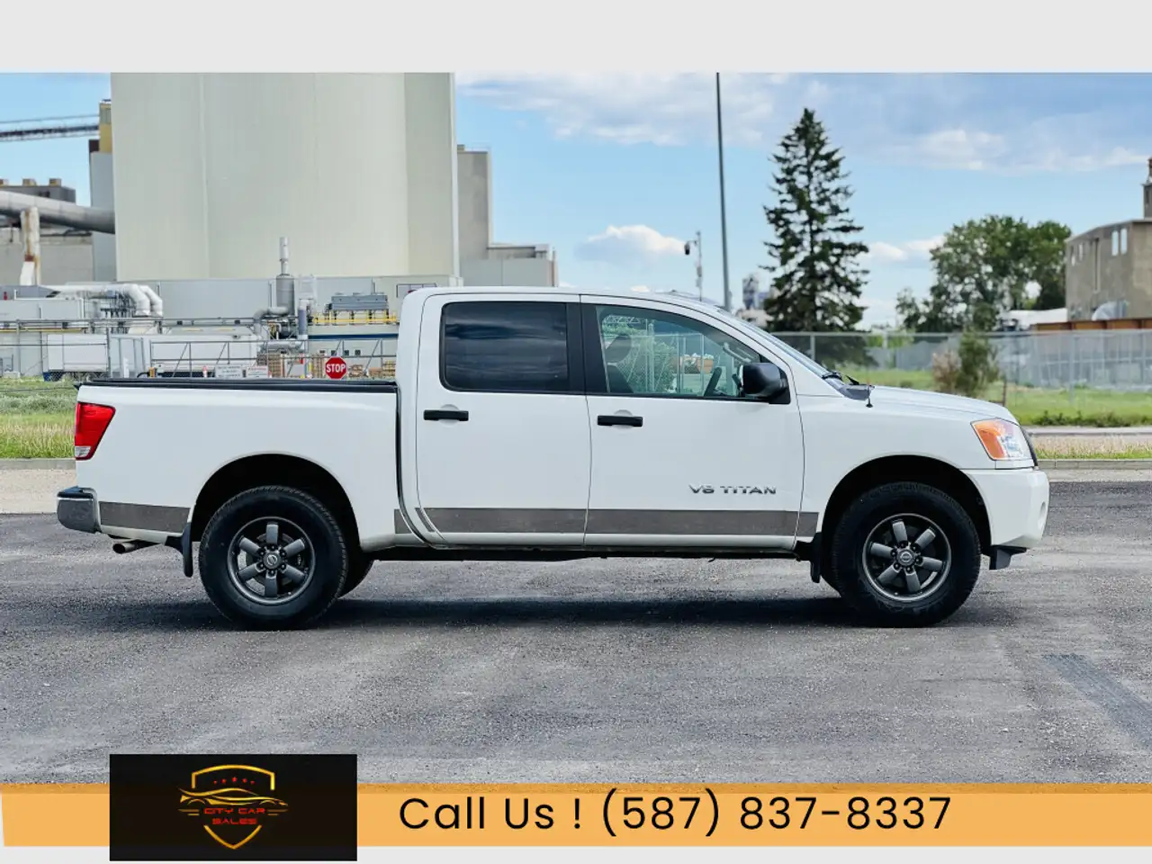 Nissan Titan снимка Nissan Titan