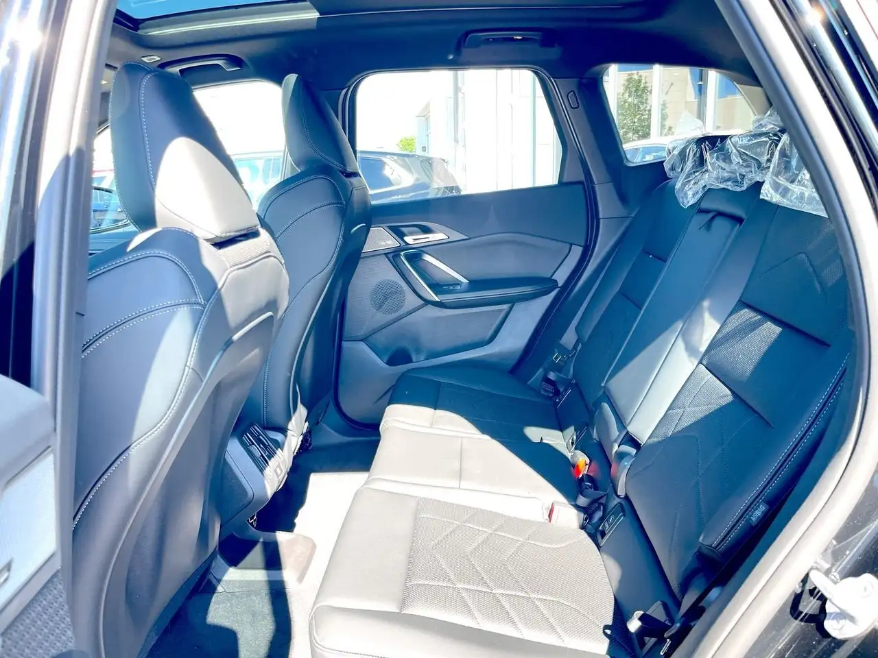 BMW X1 снимка BMW X1