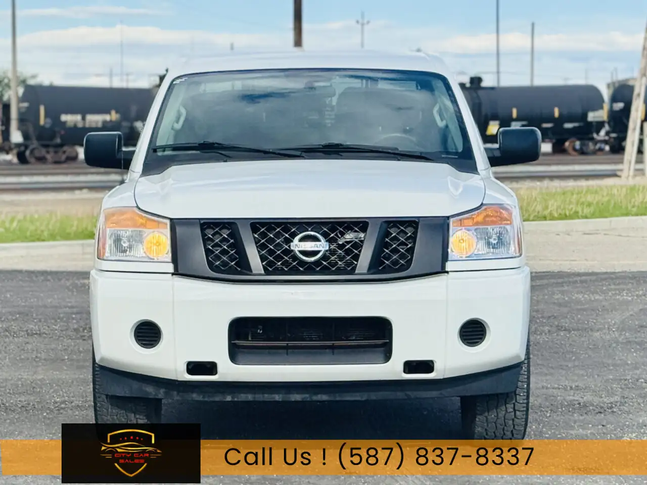 Nissan Titan снимка Nissan Titan