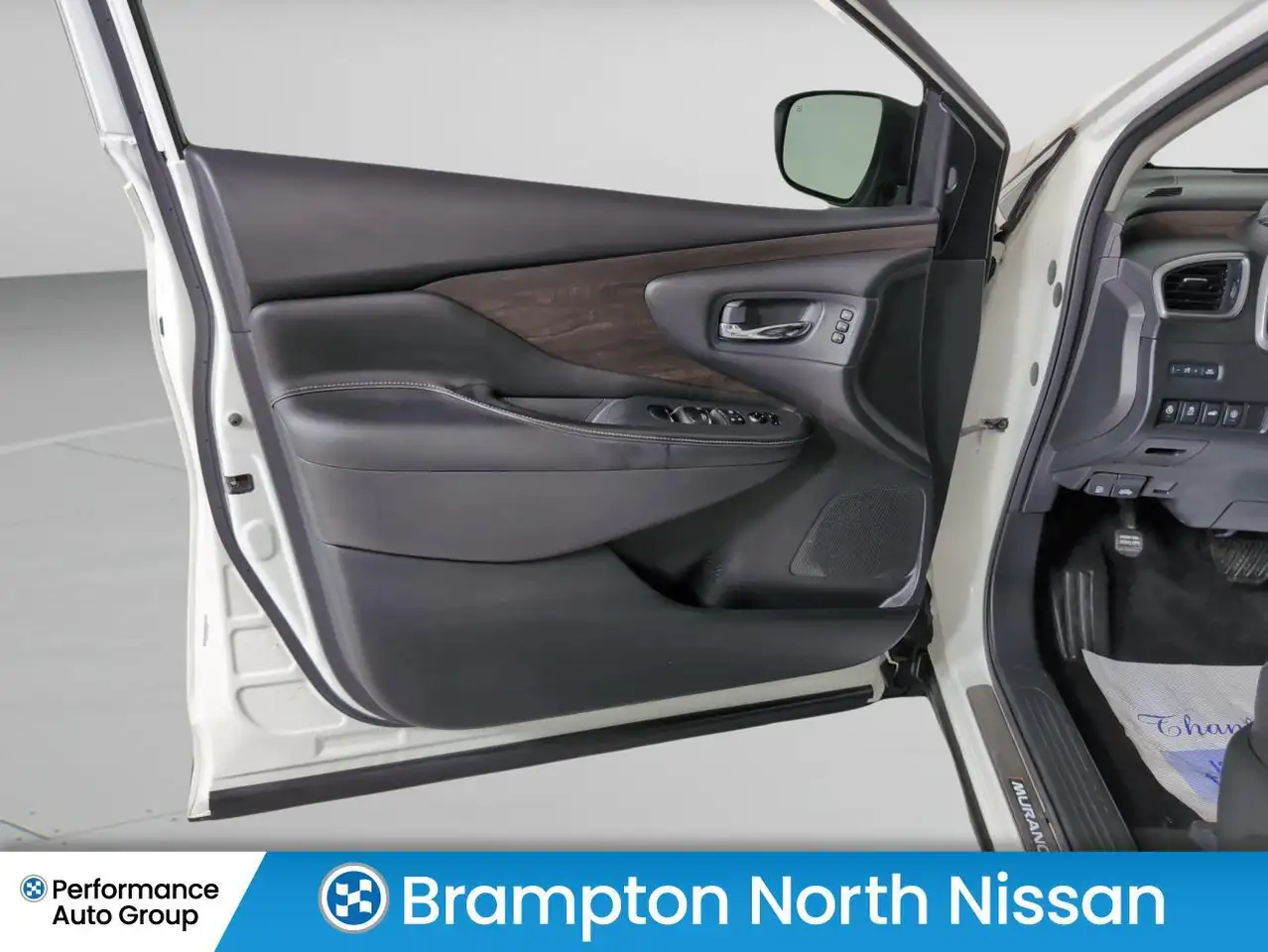 Nissan Murano снимка Nissan Murano