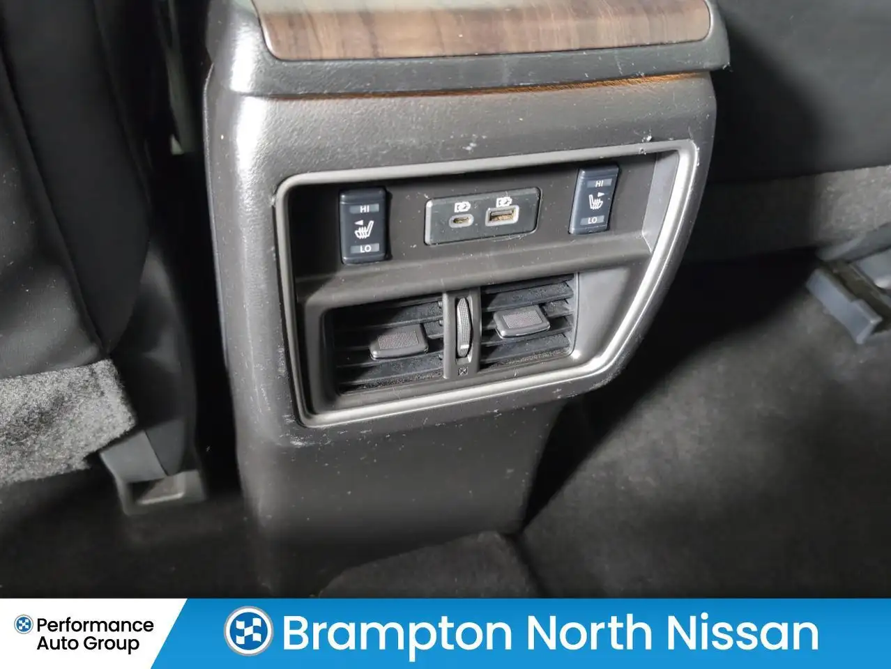 Nissan Murano снимка Nissan Murano