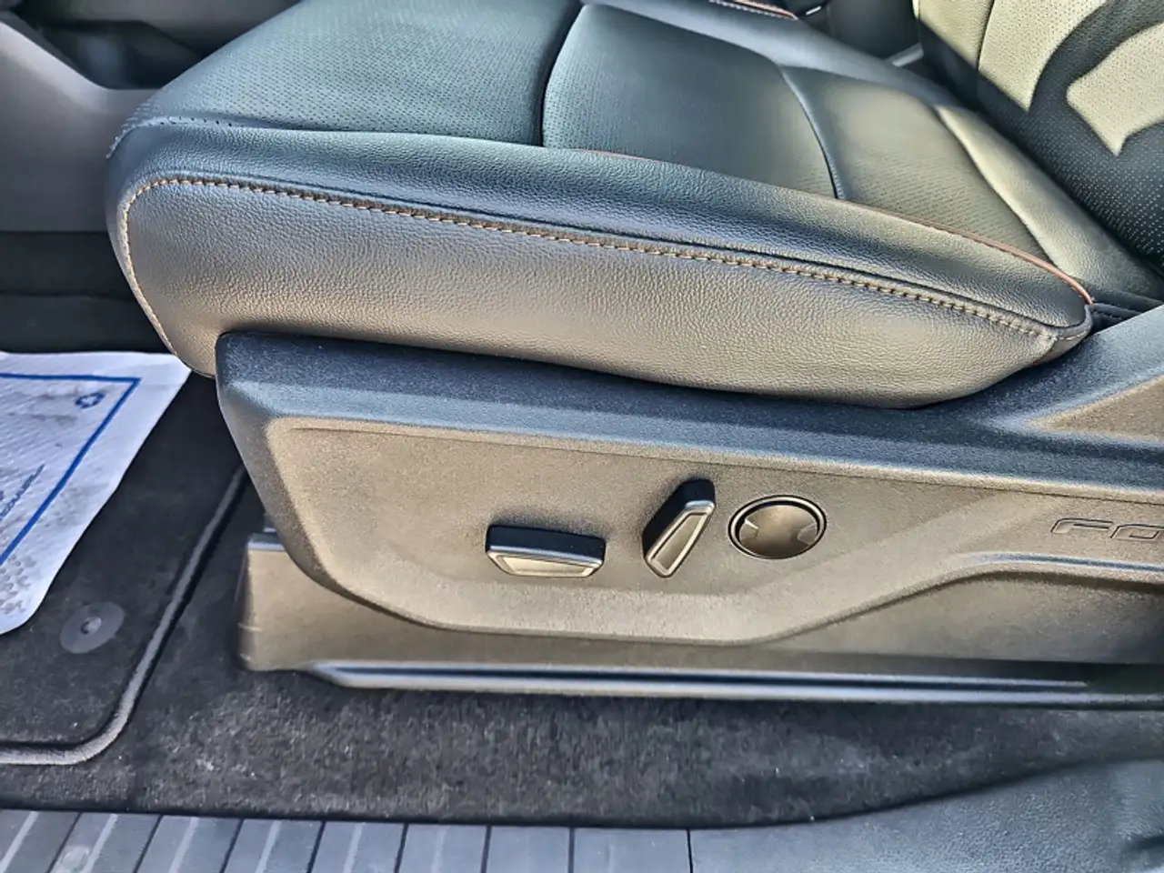 Ford F 350 photo Ford F 350