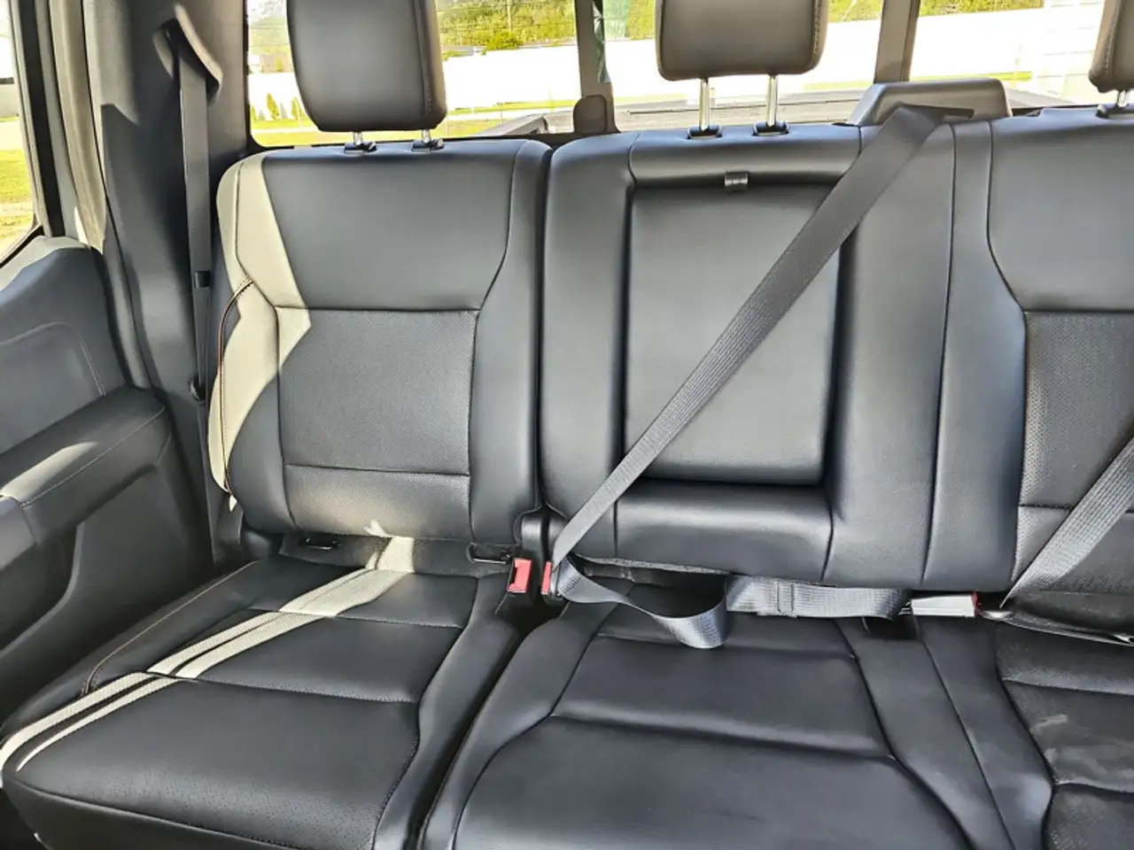 Ford F 350 photo Ford F 350