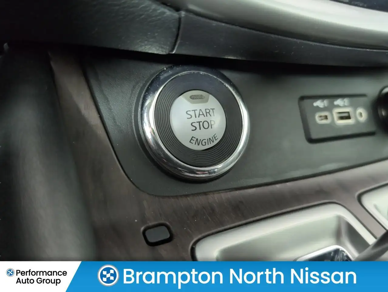 Nissan Murano снимка Nissan Murano