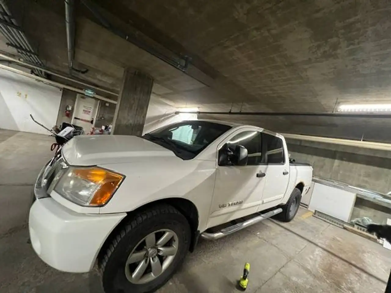 Nissan Titan снимка Nissan Titan