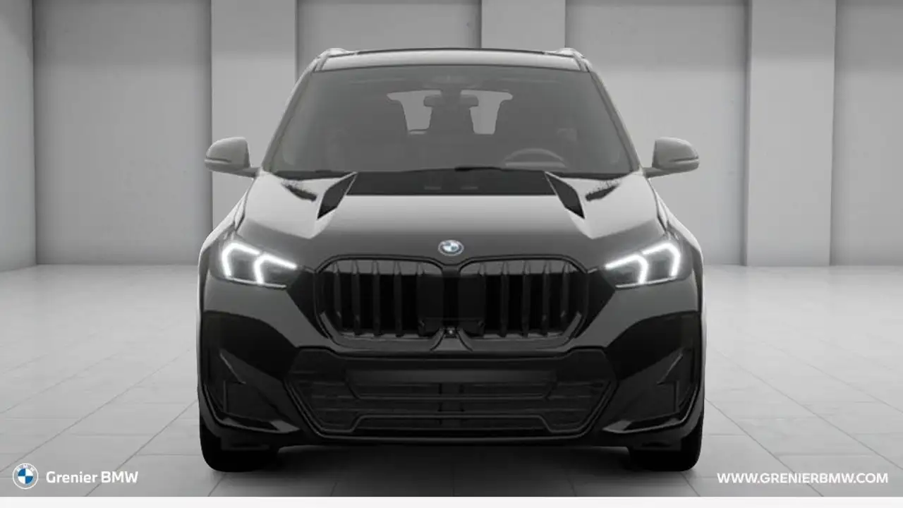 BMW X1 photo BMW X1