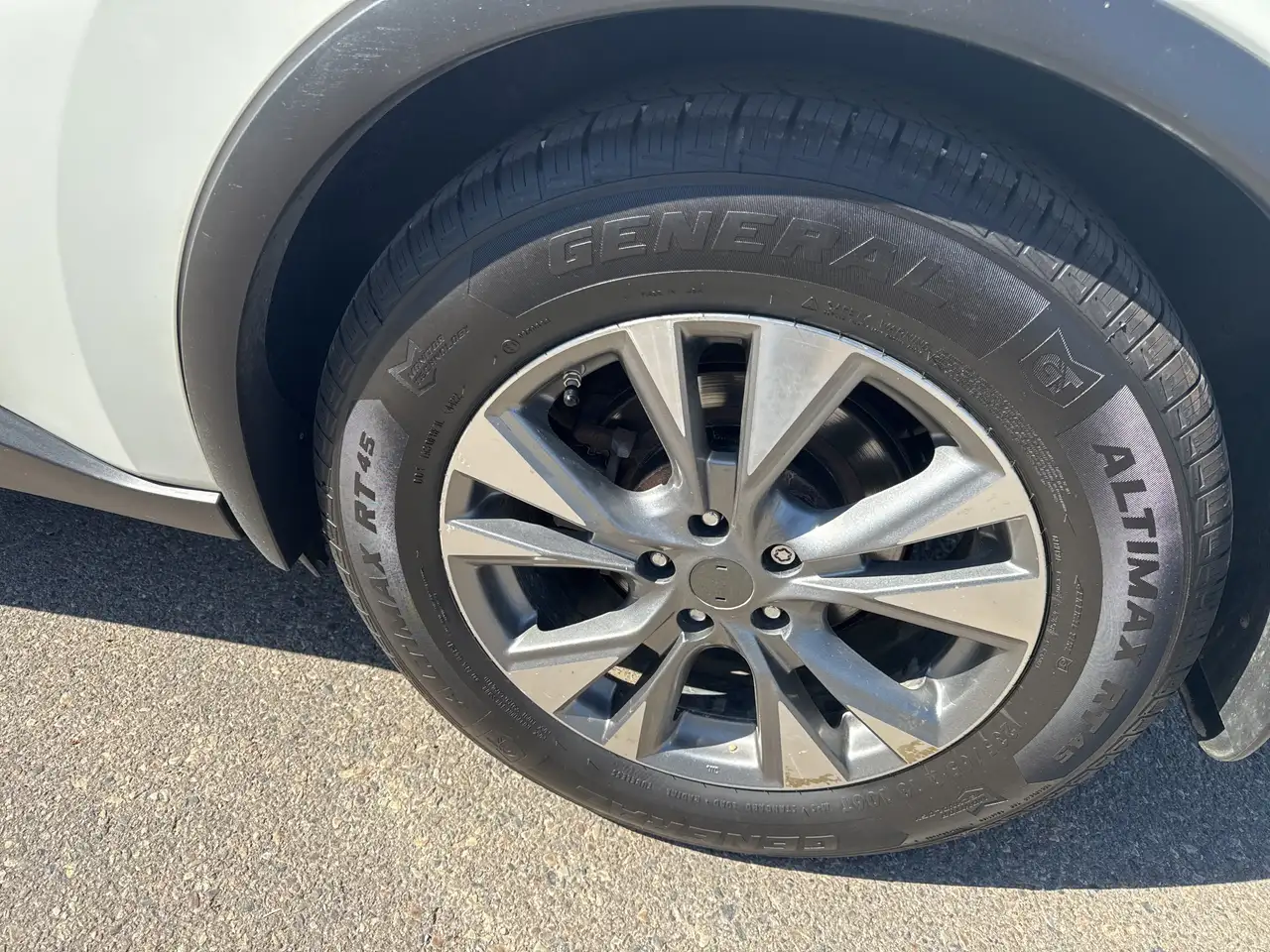 Nissan Murano снимка Nissan Murano