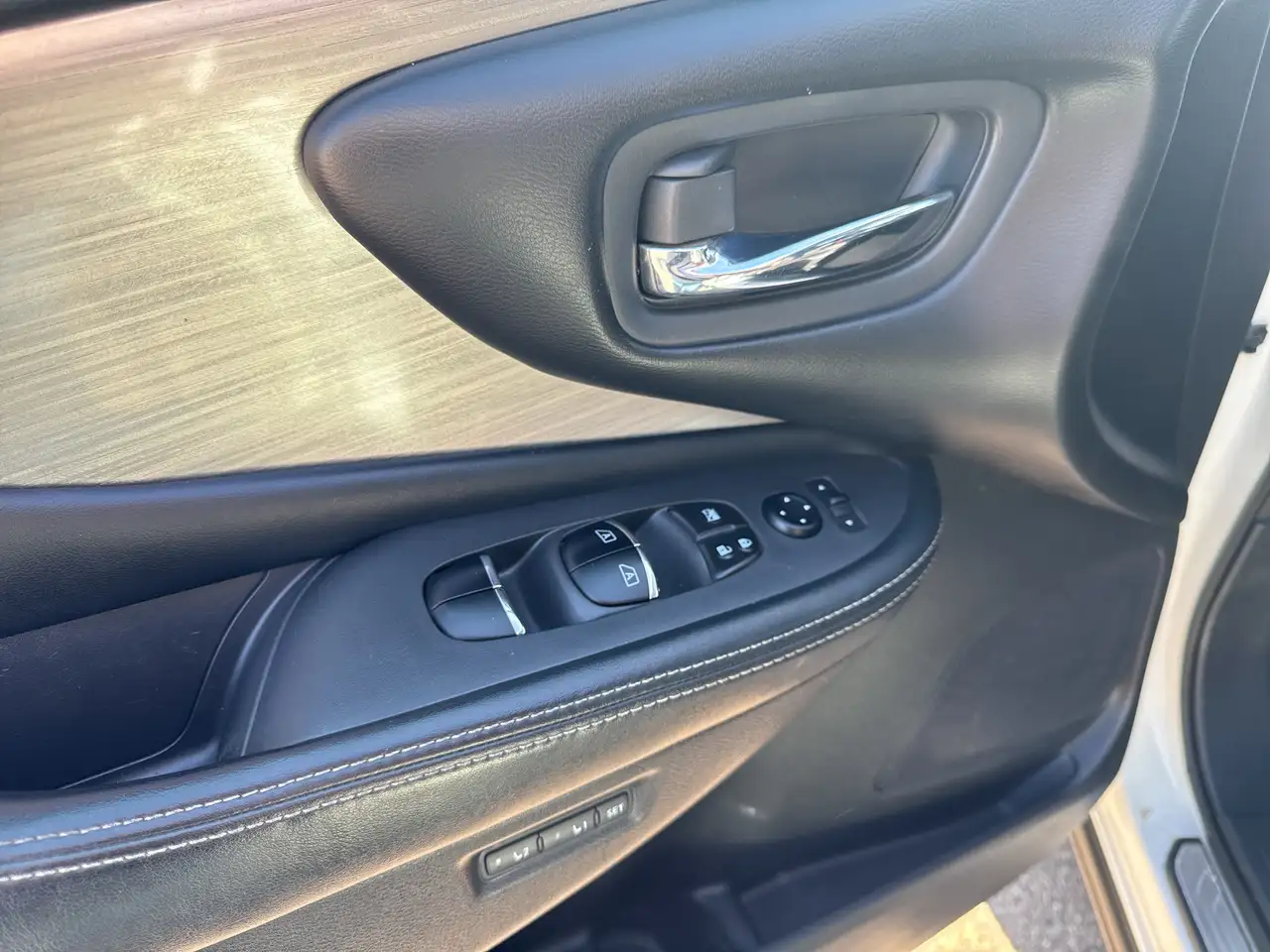 Nissan Murano снимка Nissan Murano