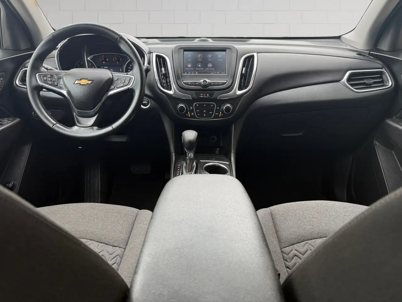 Chevrolet Equinox снимка Chevrolet Equinox