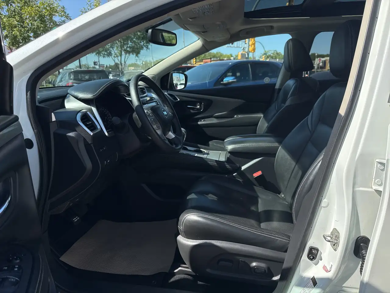 Nissan Murano снимка Nissan Murano