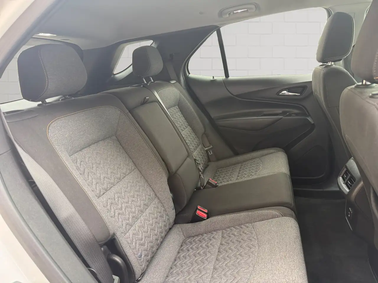 Chevrolet Equinox снимка Chevrolet Equinox
