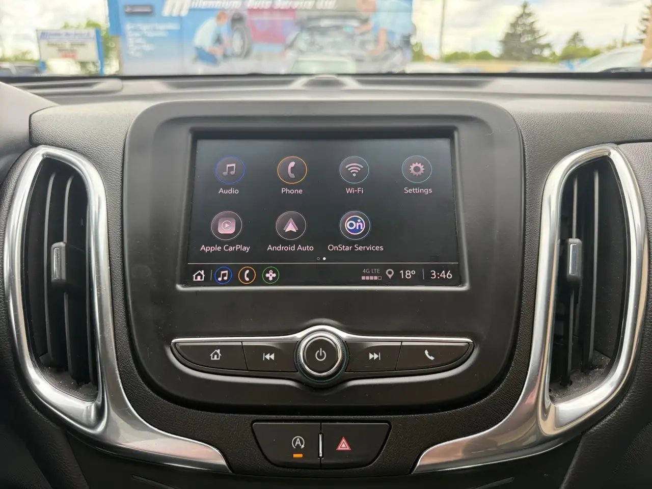 Chevrolet Equinox снимка Chevrolet Equinox
