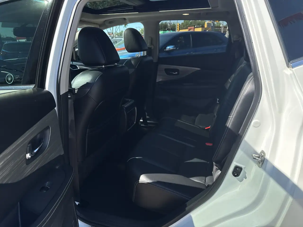 Nissan Murano снимка Nissan Murano