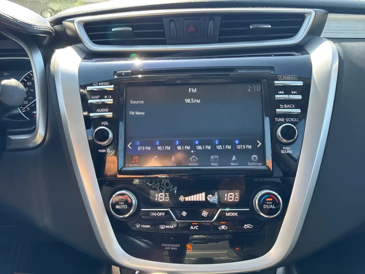 Nissan Murano снимка Nissan Murano