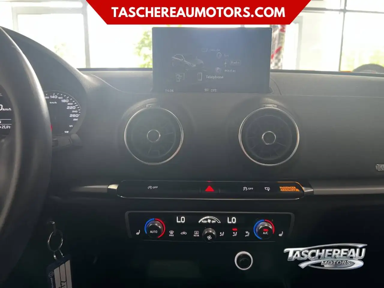 Audi A3 снимка Audi A3