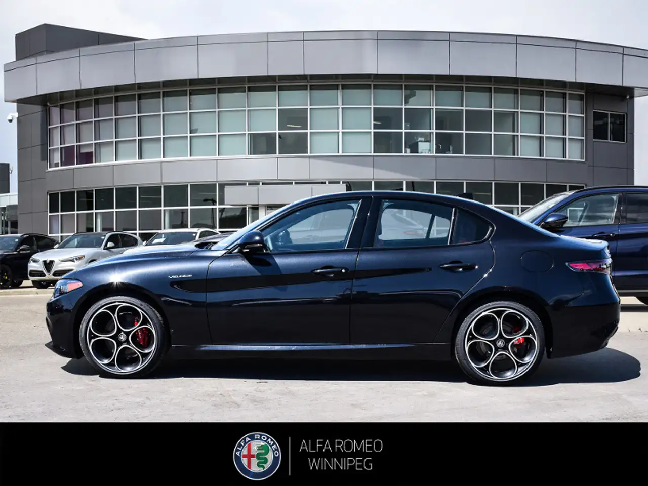 Alfa Romeo Giulia photo Alfa Romeo Giulia