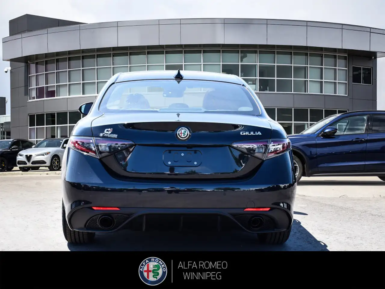 Alfa Romeo Giulia photo Alfa Romeo Giulia