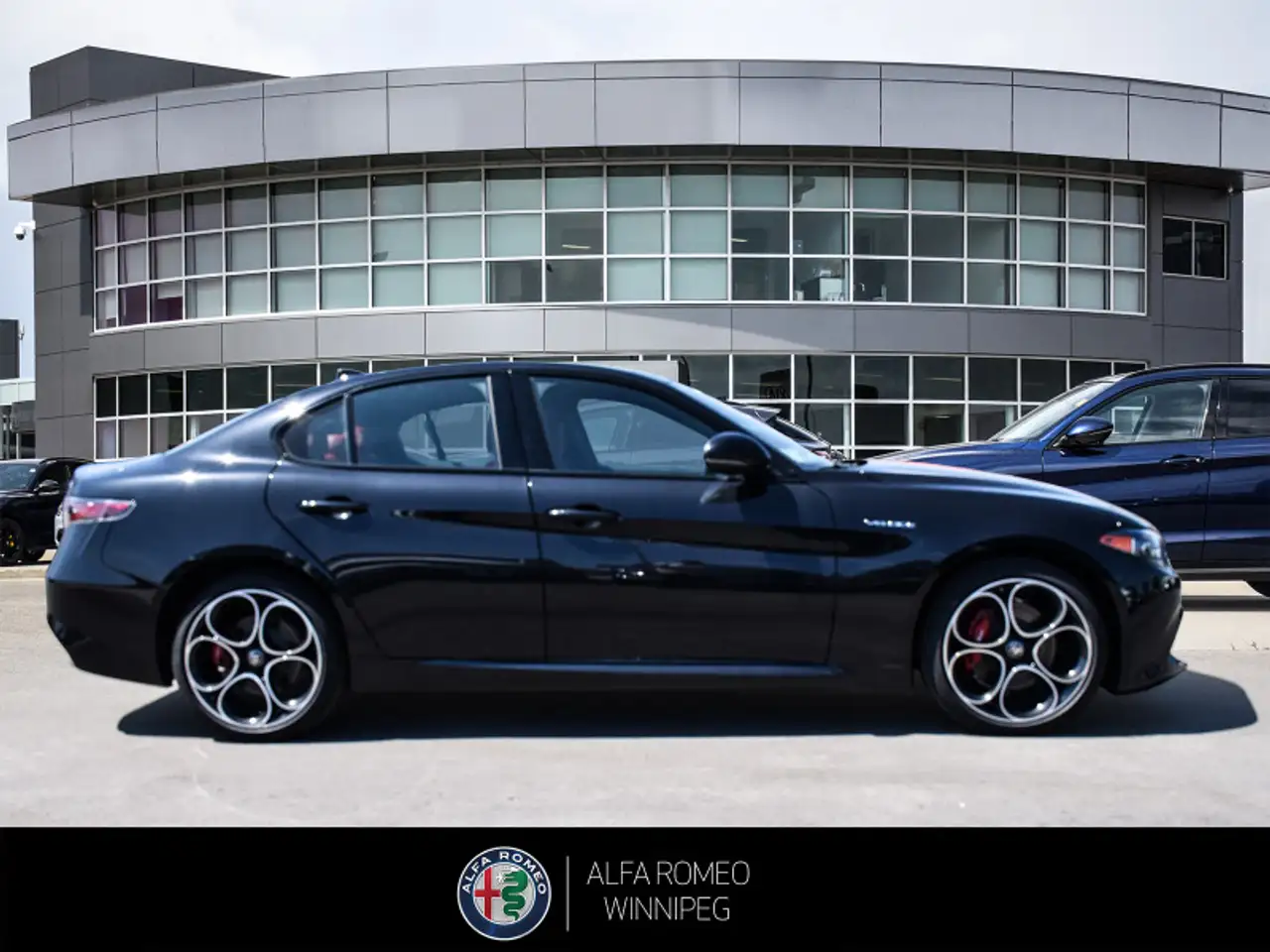 Alfa Romeo Giulia photo Alfa Romeo Giulia