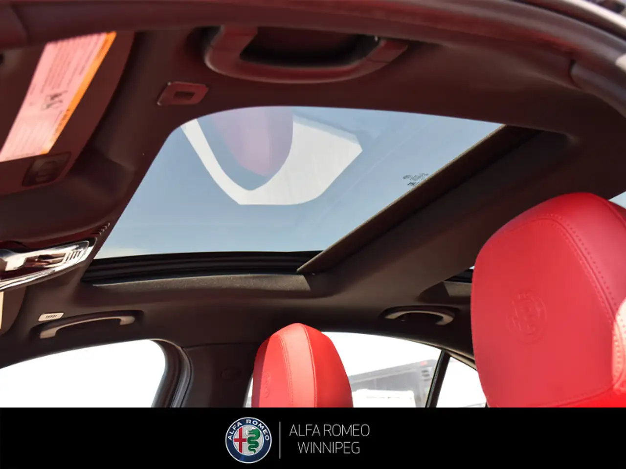 Alfa Romeo Giulia photo Alfa Romeo Giulia