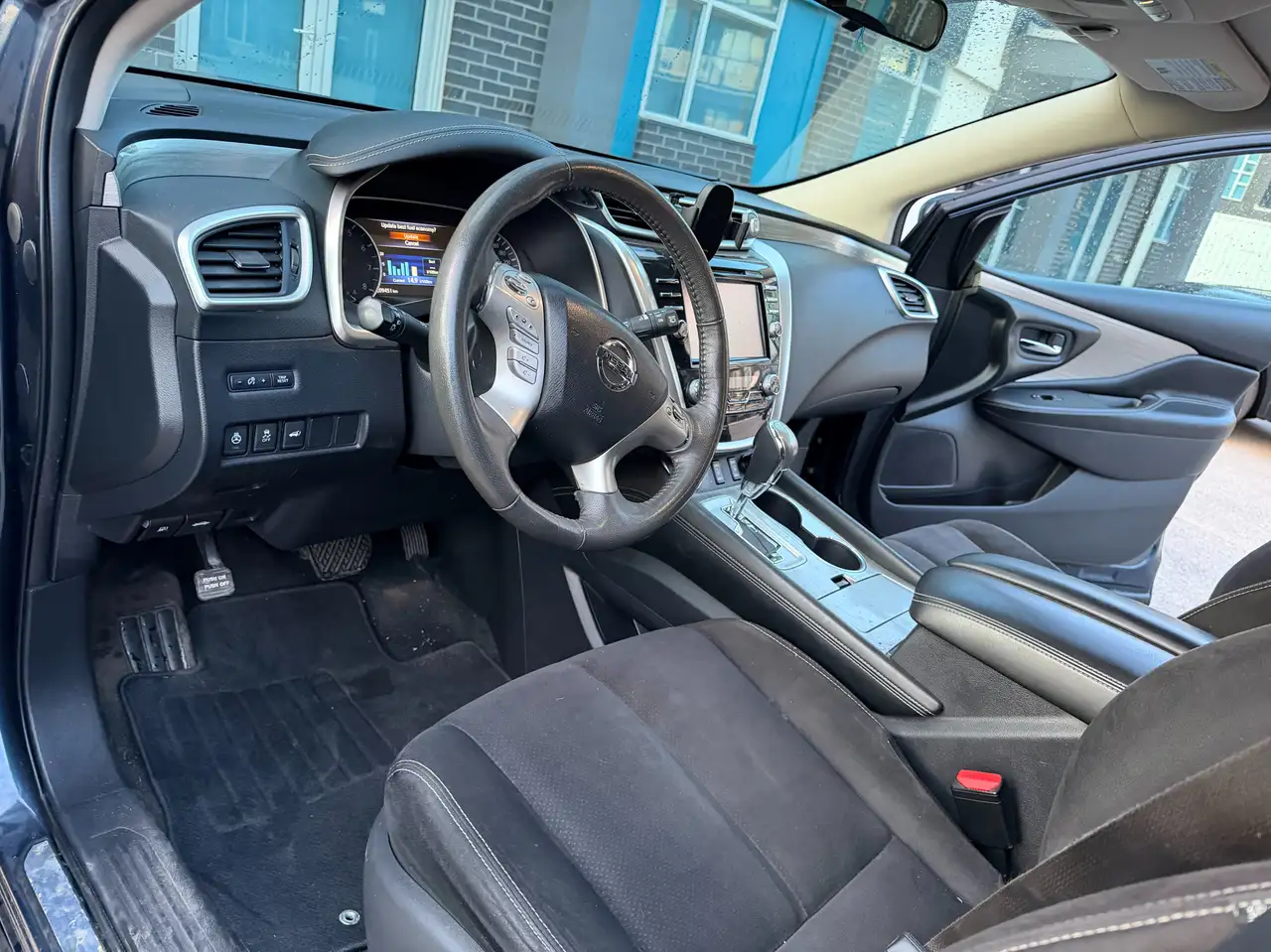 Nissan Murano снимка Nissan Murano