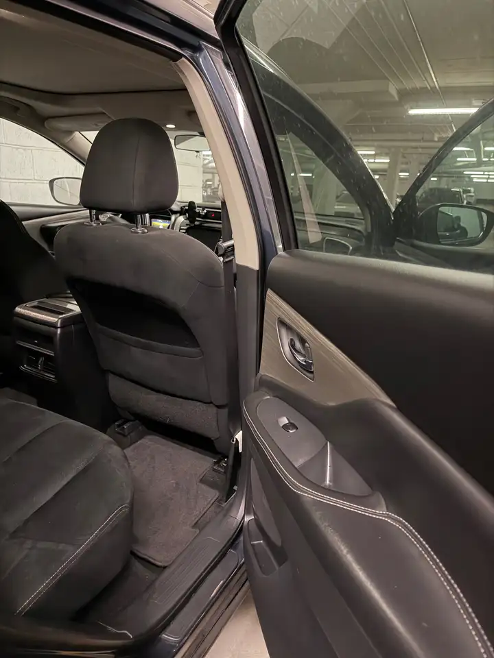 Nissan Murano снимка Nissan Murano