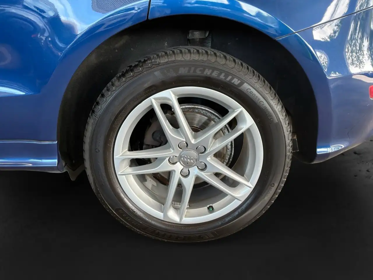 Audi Q5 снимка Audi Q5