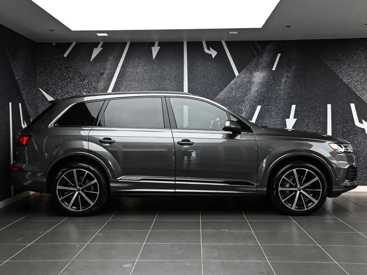 Audi Q7 снимка Audi Q7