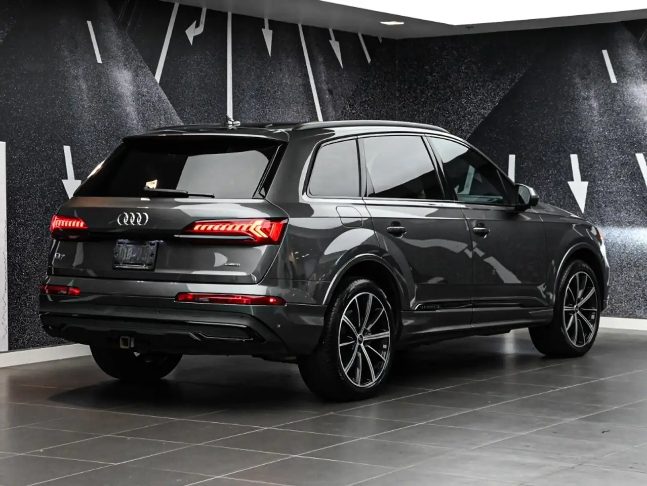 Audi Q7 снимка Audi Q7