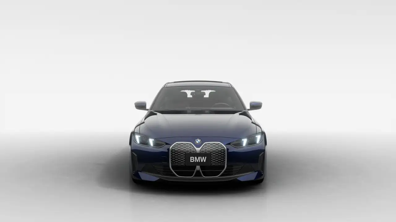 BMW i4 fotografie BMW i4