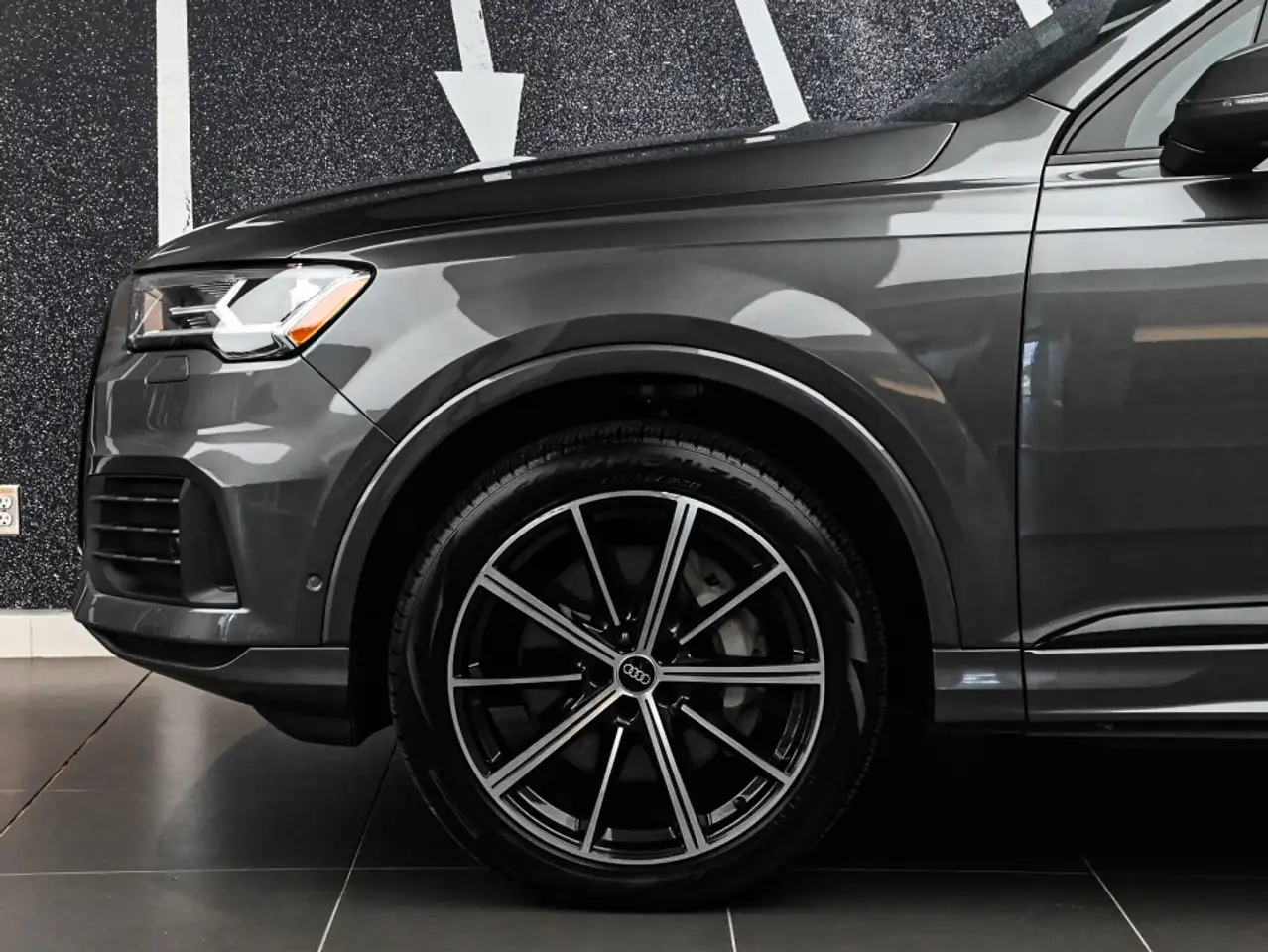 Audi Q7 снимка Audi Q7